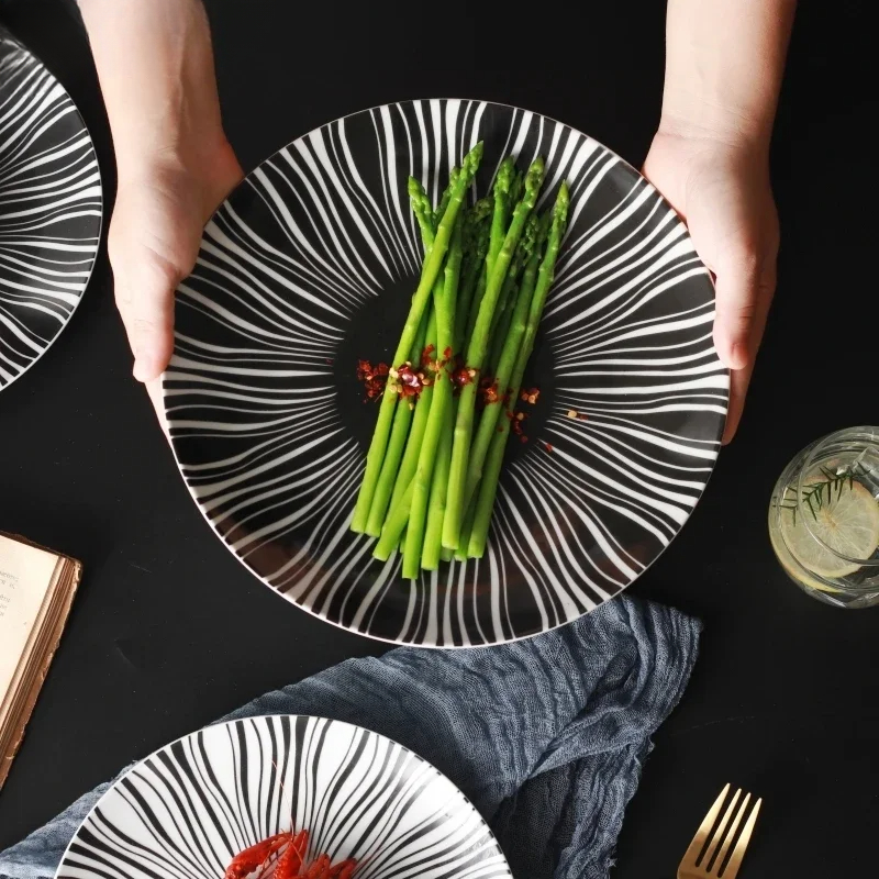 Food Snacks That Are Black - Keramische Zwart Witte Strepen Servies Dim