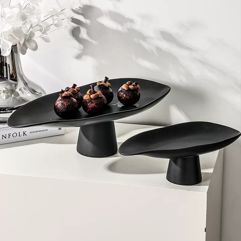 Food Snacks That Are Black - Zwart-wit hars opbergvak, fruit lade, onregelmatig