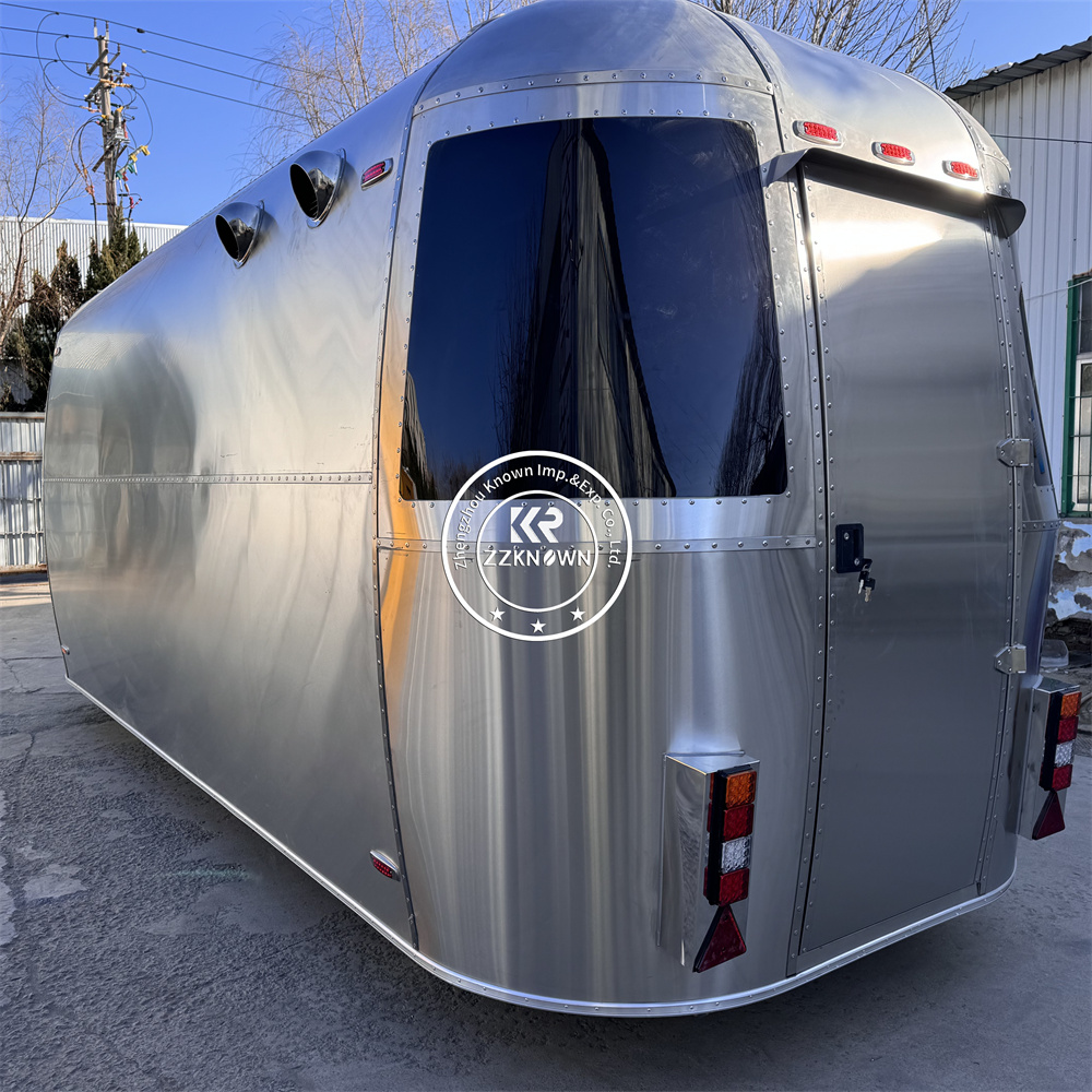 Op maat gemaakte mobiele hotdo - Food Truck With Snacks recensie en prijs
